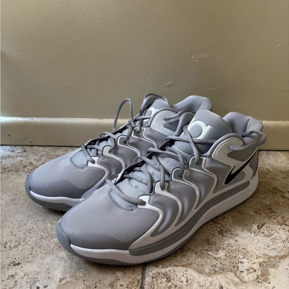 Nike KD 17 TB Wolf Grey Kevin Durant Basketball Shoes FV1307-002 Men\'s Size 15